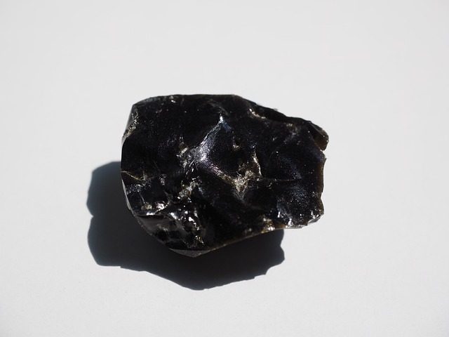 Obsidiana negra: significado y propiedades